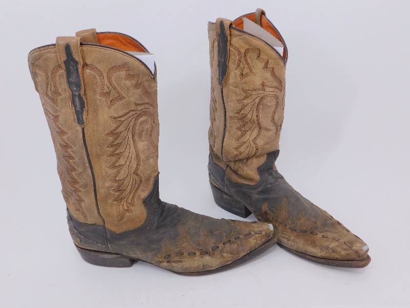 lot 29 image: Dan Post Mens Lucky Break Cowboy Boots, Tan Size 12