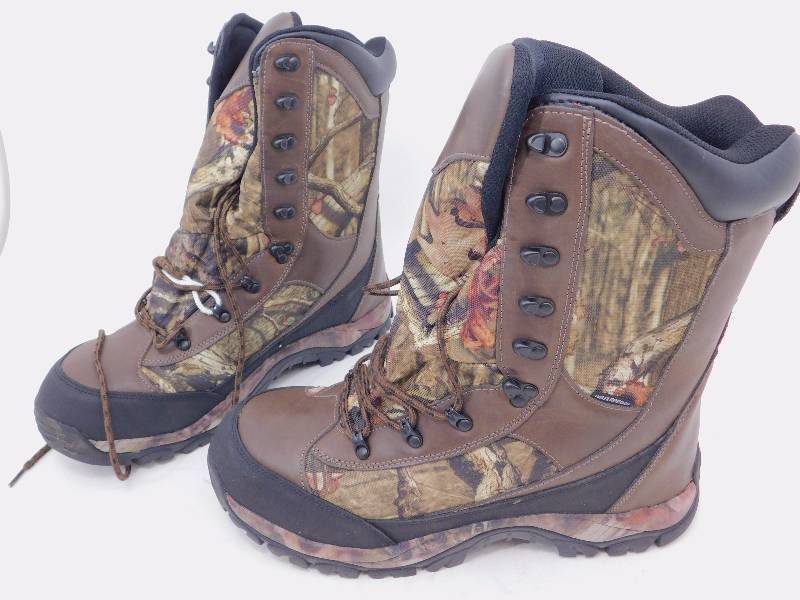 lot 45 image: Guide Gear Mens Arctic Hunter II Insulated Waterproof Boots, 2,000 Grams Size 13M