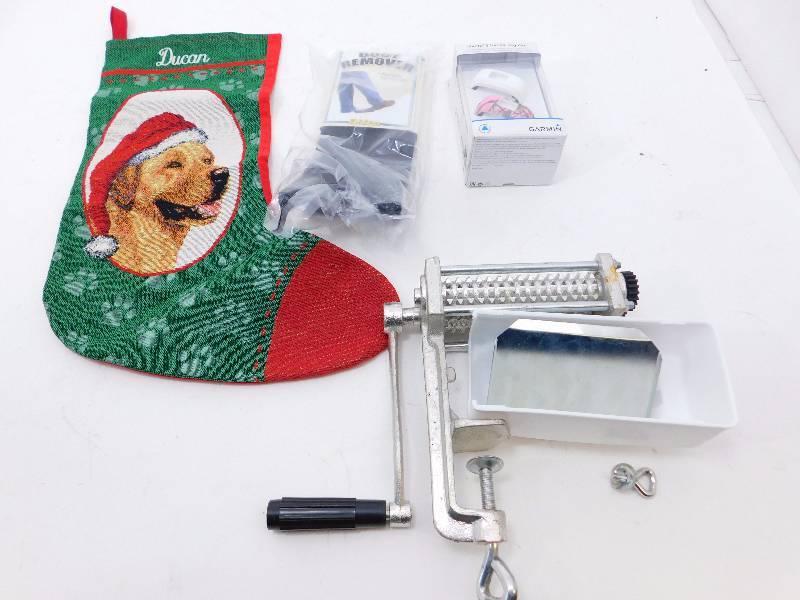 lot 124 image: Meat Grinder, Boot Remover, Garmin Regular Bands