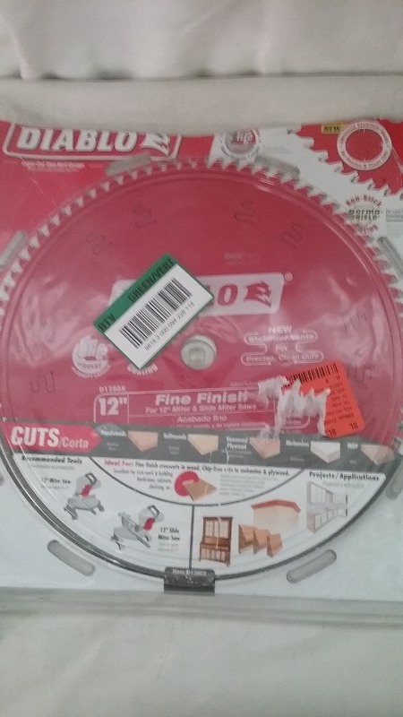 2x 12 Saw Blades