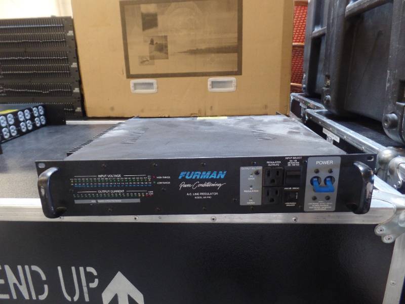 lot 42 image: FURMAN AR-PRO GLOBAL VOLTAGE REGULATOR