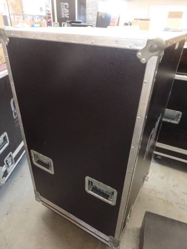 lot 97 image: R & R ROLLING SYSTEM RACK