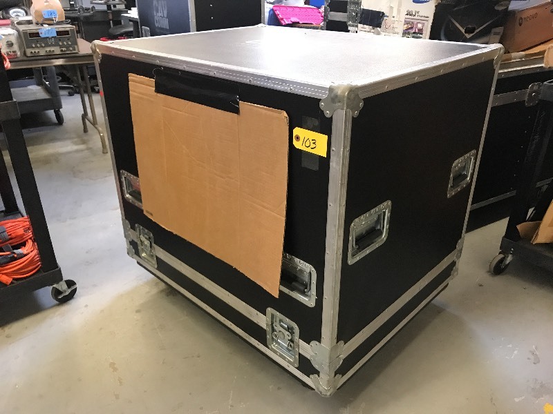 lot 103 image: R&R ROAD CASE WITH PROJECTOR STANDS