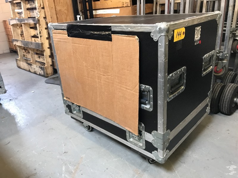 lot 144 image: R&R ROAD CASE