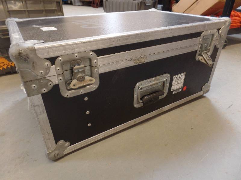 lot 185 image: R & R ROAD CASE WITH FOAM