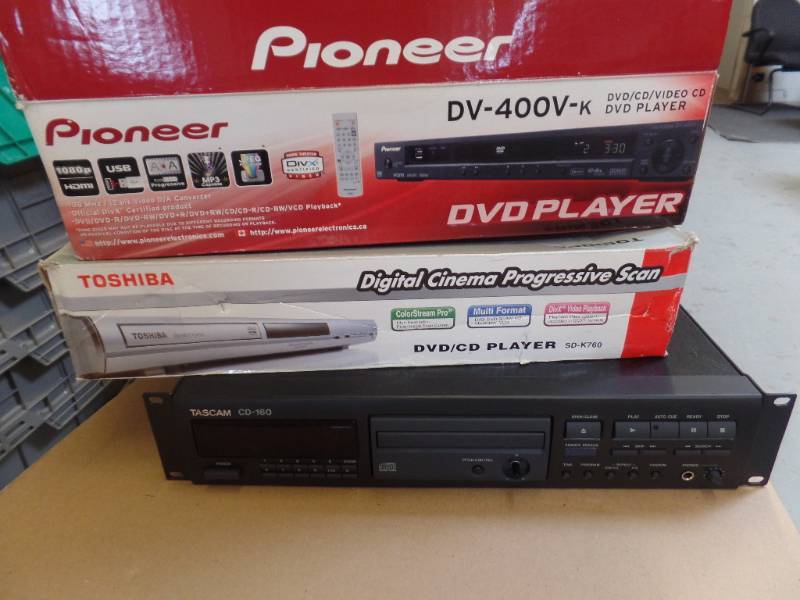 lot 199 image: CD DVD PLAYERS