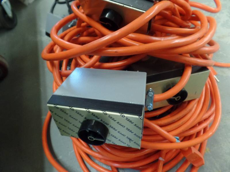 lot 241 image: POWER CORDS WITH RHEOSTATS