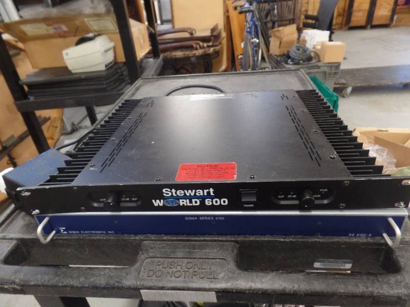 lot 246 image: POWER AMP AND VIDEO MONITOR