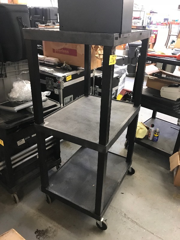 lot 276 image: TALL AV CART