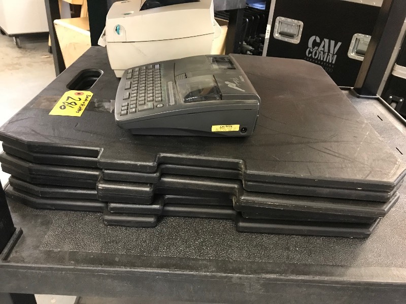 lot 286 image: 2 LABEL MACHINES AND WOOD PARTITIONS
