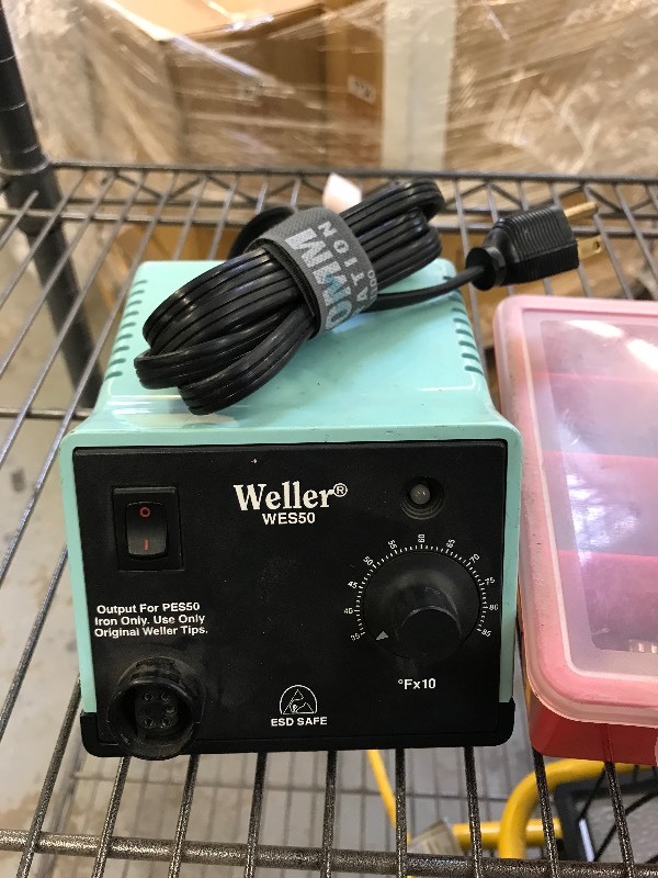 lot 290 image: SOLDERING POWER SUPPLY AND AV REPAIR KIT