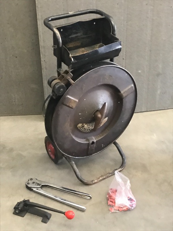 lot 7 image: Commercial Steel Banding Cart With ...