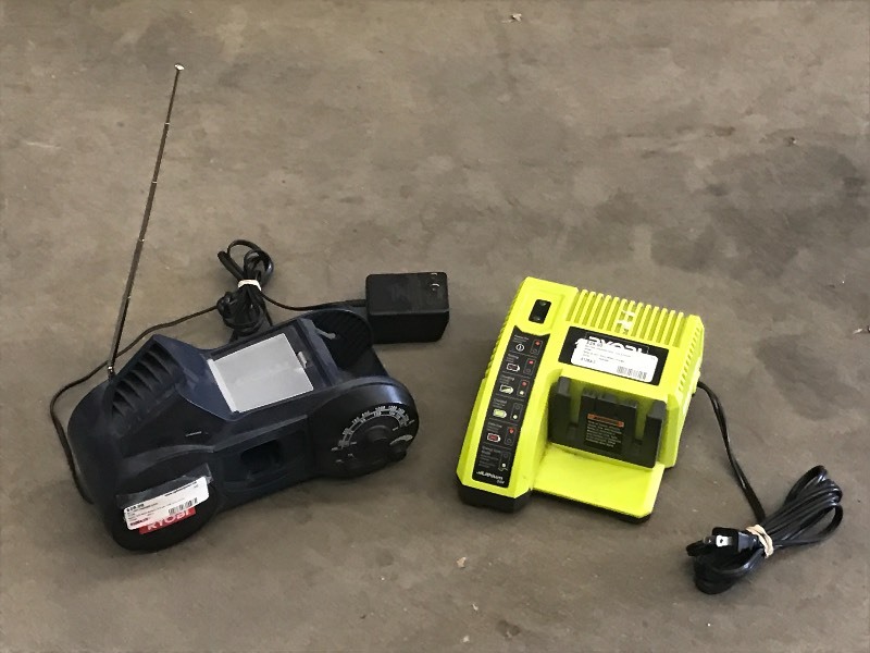 lot 11 image: Lot Of (1) Ryobi 24Volt Battery Cha...