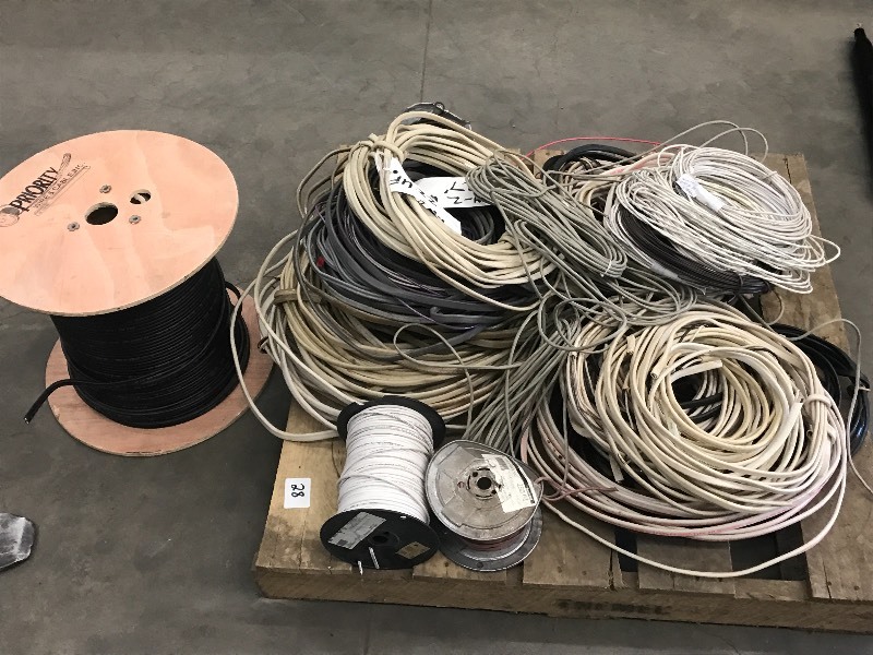 lot 28 image: Large Lot Of Assorted Electrical Wi...