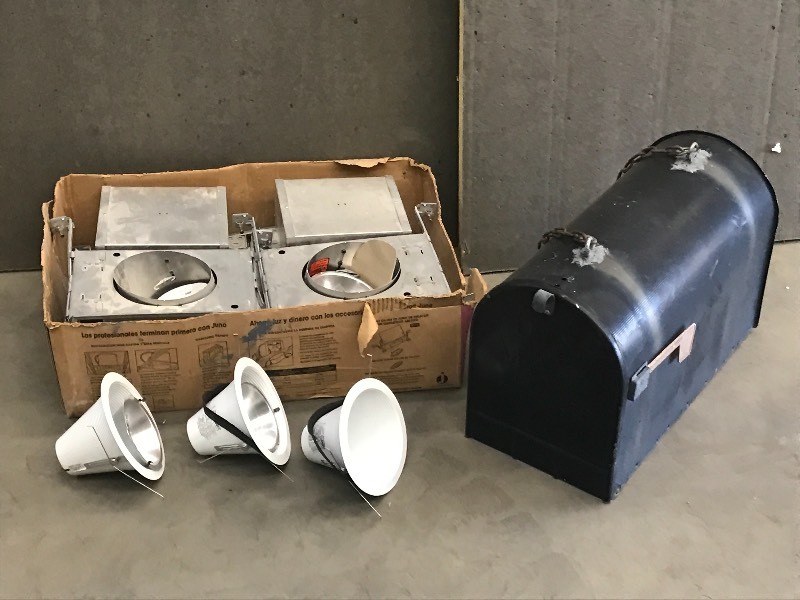 lot 33 image: Lot Of (4) Recessed Light Fixtures...