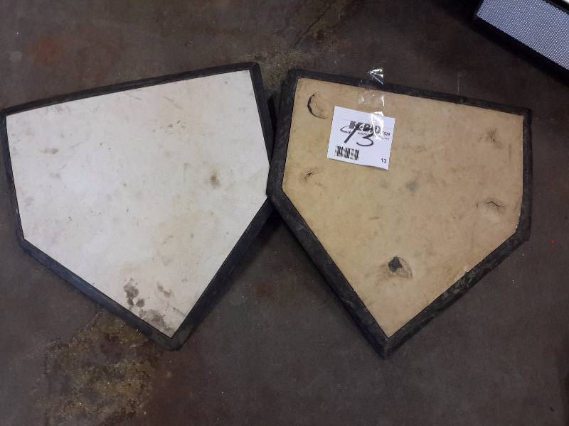 2 home plate bases