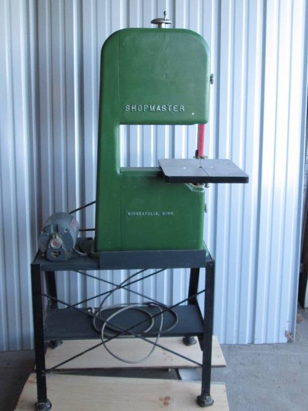 lot 7 image: Shop Master Band Saw
