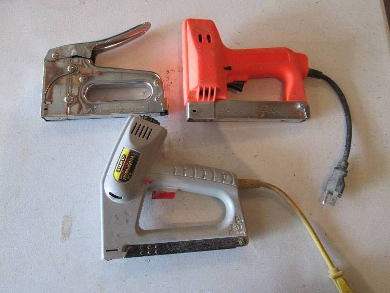 lot 48 image: Staplers