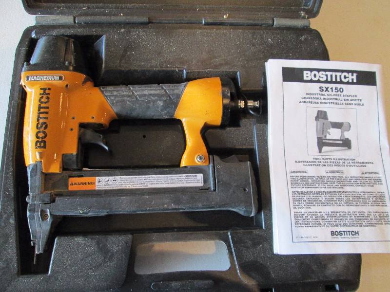 lot 50 image: Bostitch Air Stapler