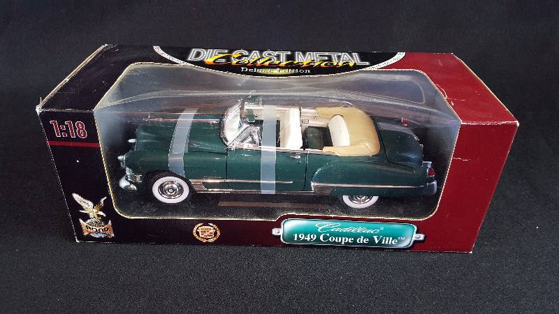 lot 228 image: 1949 Coupe de Ville 118 Die Cast