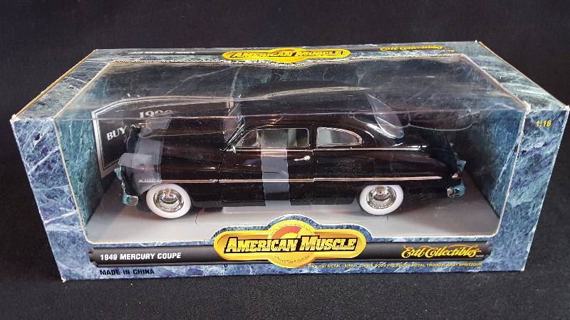 lot 229 image: 1949 Mercury Coupe 118 Die Cast