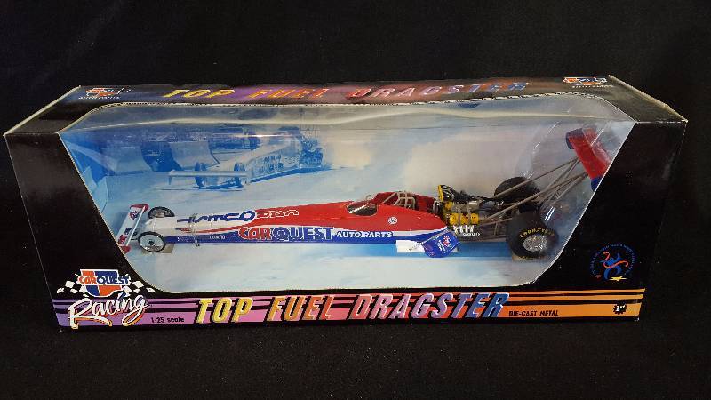 lot 259 image: Carquest Top Fuel Dragster 125 Die Cast