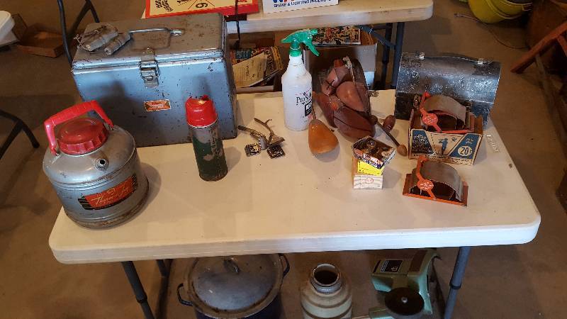 lot 198 image: Vintage Ice Box, Therm-a-jug, Thermos, Sandpaper, etc.