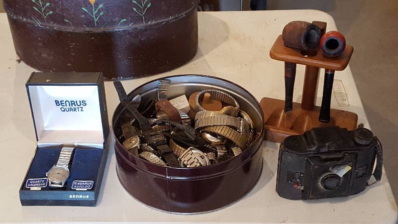 lot 196 image: Pipes, Watches, Etc