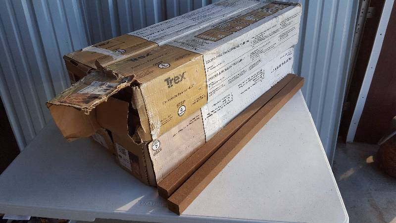 lot 88 image: Trex Balusters