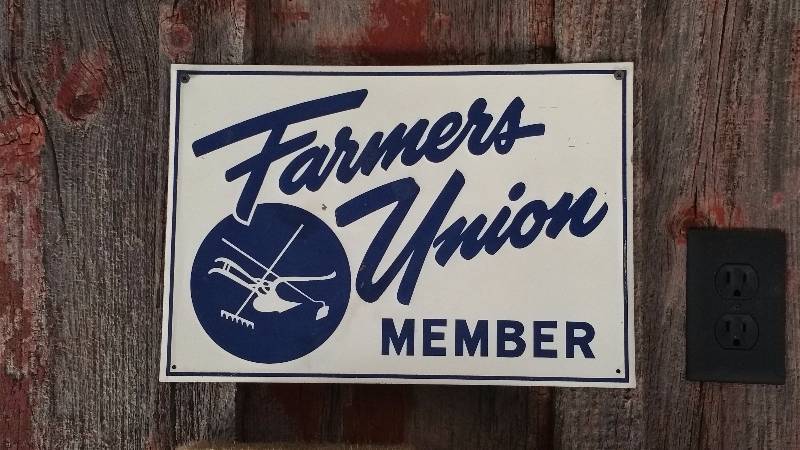 lot 3C image: Vintage Farmers Union Sign