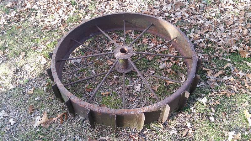 lot 172 image: Antique Tractor Wheel