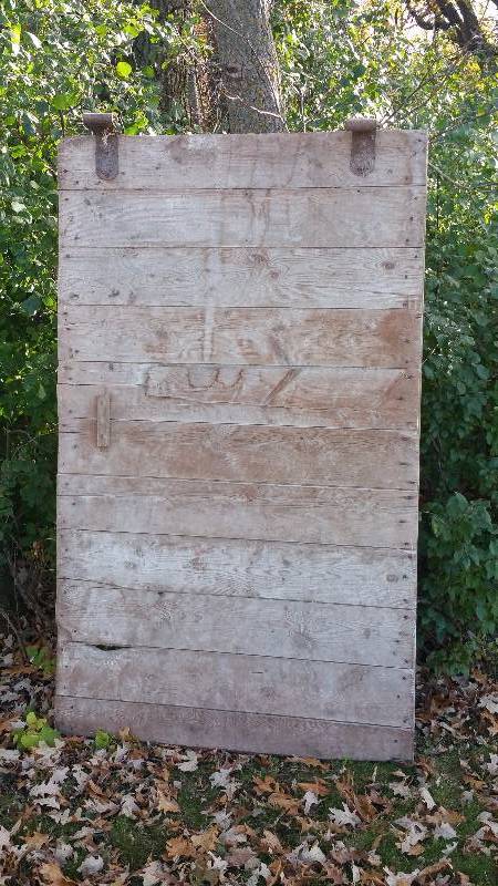 lot 170 image: Old Hanging Barn Door