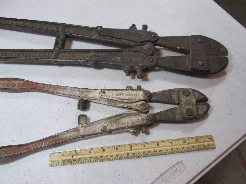 lot 120 image: Bolt cutters