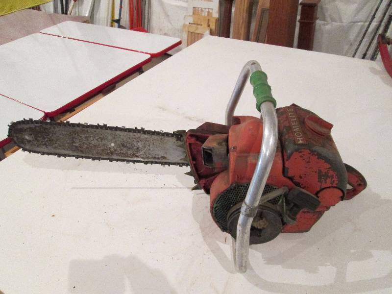 lot 146 image: Homelite EZ6 Chainsaw