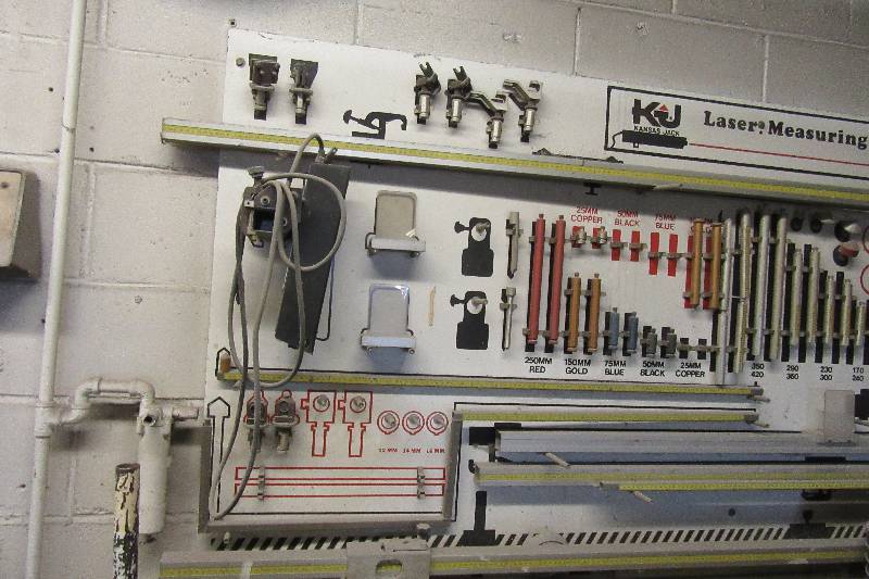 lot 4 image: Kansas Jack Laser Measuring System
