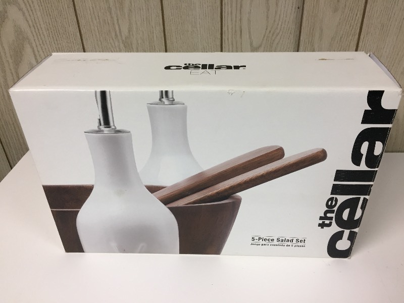 lot 38 image: Salad Set 5 Piece