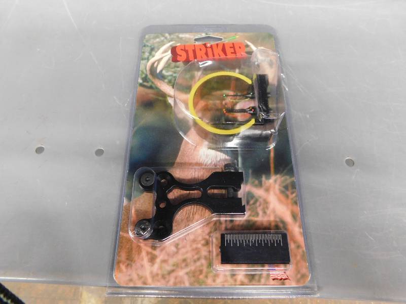 GWS Striker Sight RHLH Black Black