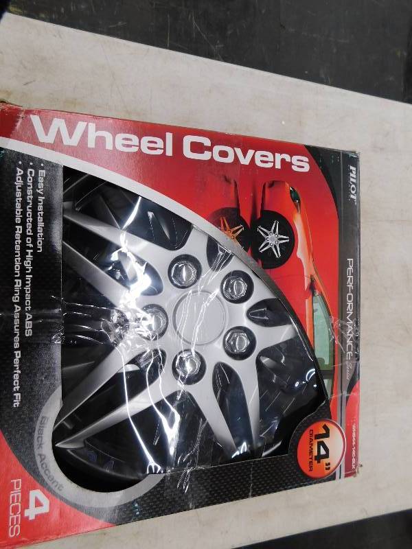 Pilot Automotive Wheel Covers