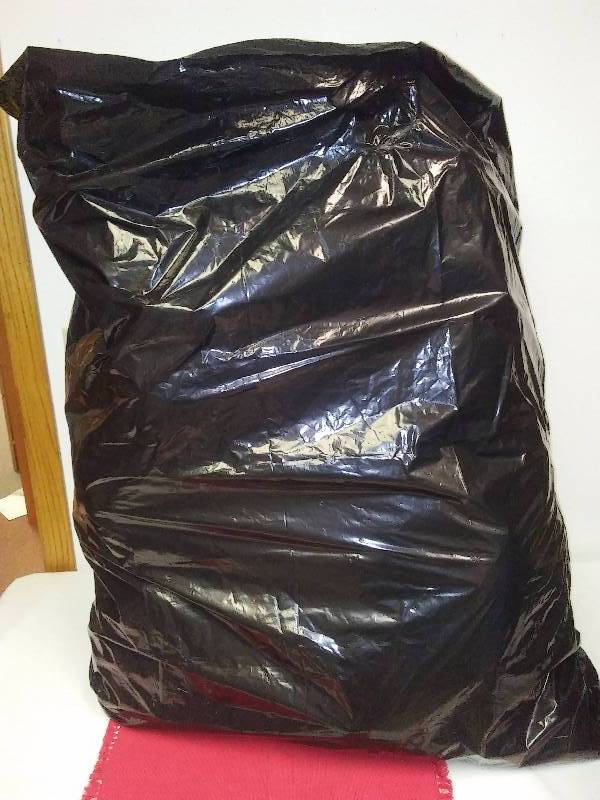 lot 143 image: SURPRIZE Grab Bag, Christmas, new condition