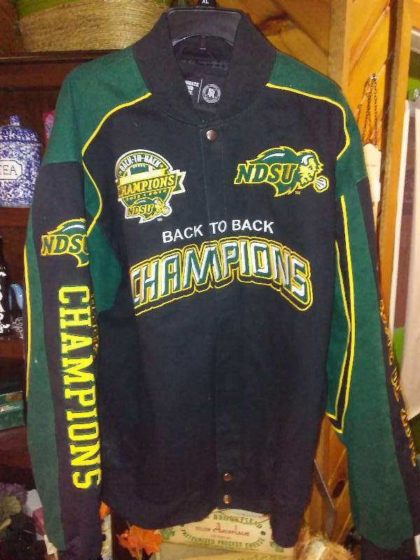 lot 21 image: Mens XL Back to Back NDSU Championship Jacket