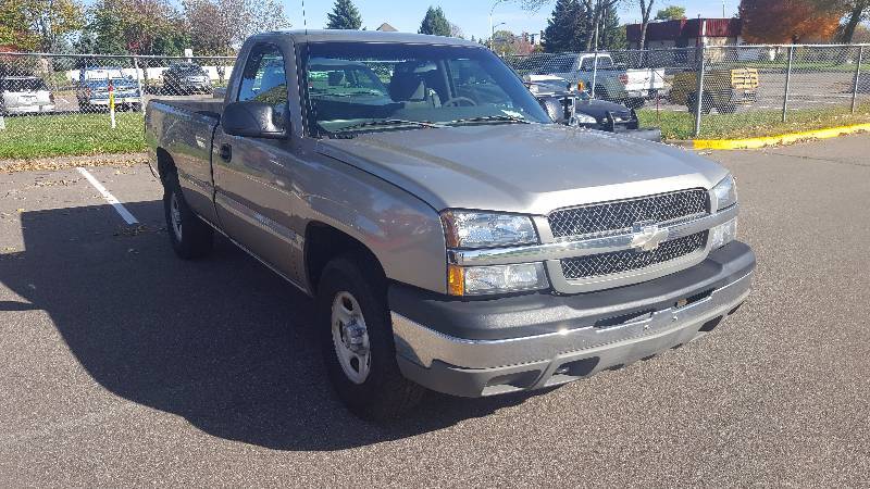 lot 7 image: 2003 Chevrolet Silverado 1500