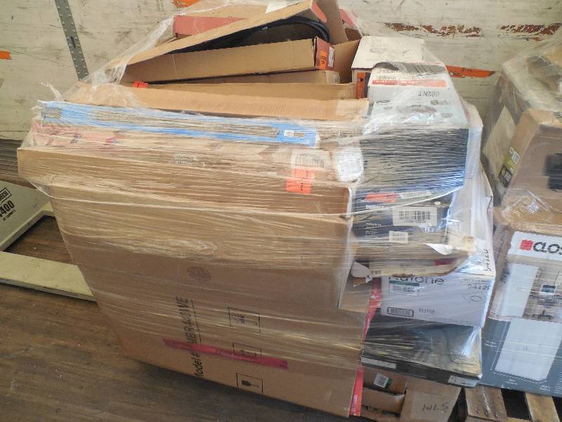 PALLET LOT OF GENERAL MERCHANDISE AND TOOLS