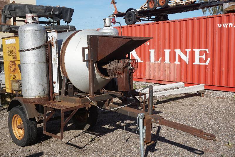 lot 3 image: Koehring RMI Model AR5 Asphalt Paving Recycling Trailer