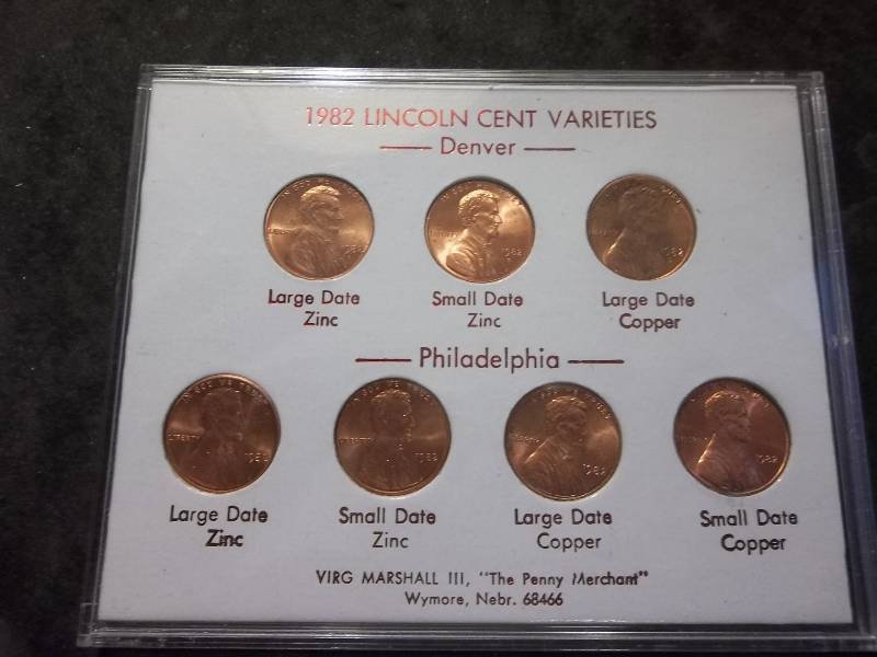 Full Set Of 1982 Lincoln Cents With All 7 Varieties In Collector Case