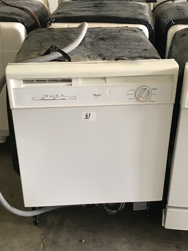 lot 61 image: Whirlpool 24 Dishwasher, Model DU8...