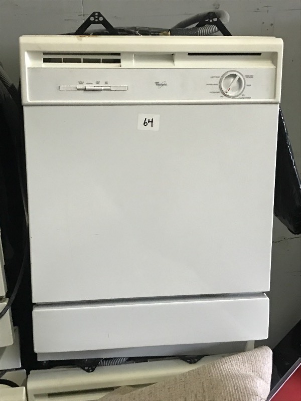 lot 64 image: Whirlpool 24 Dishwasher, Model DU8...