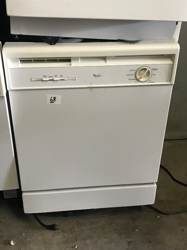 lot 68 image: Whirlpool 24 Dishwasher, Model DU8...