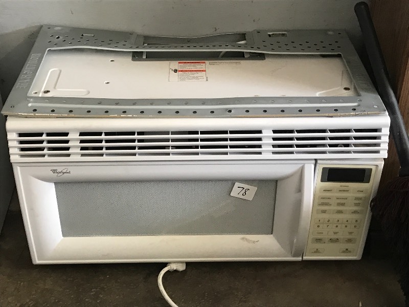 lot 78 image: Whirlpool Under-Cabinet Microwave, ...