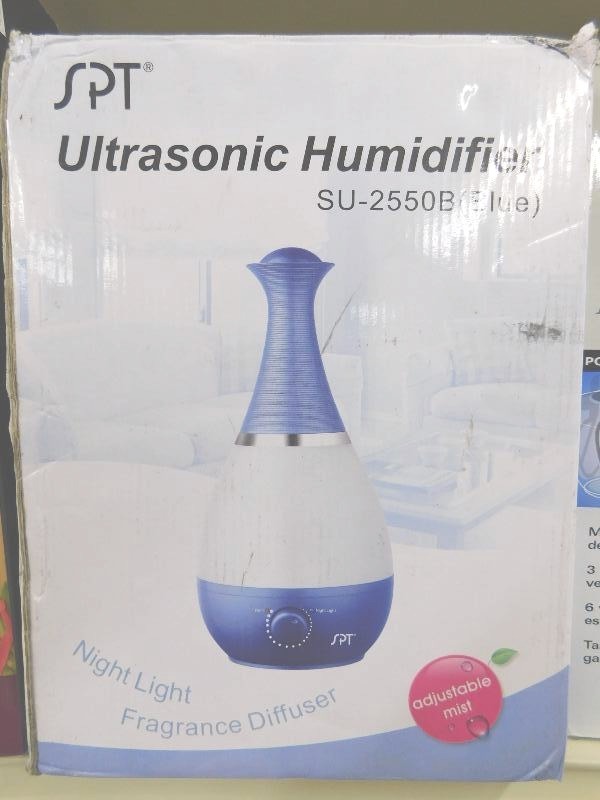 lot 241 image: Humidifier Fragrance Diffuser Blue, MSRP $57.99