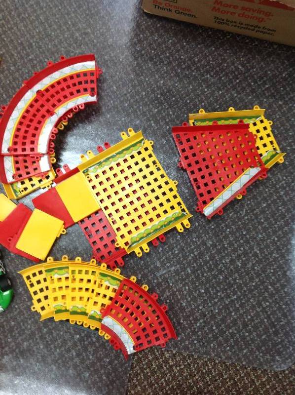 lot 72 image: Knex MarioKart Wii Set